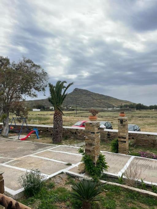 Θἔρως Daire Tínos Dış mekan fotoğraf